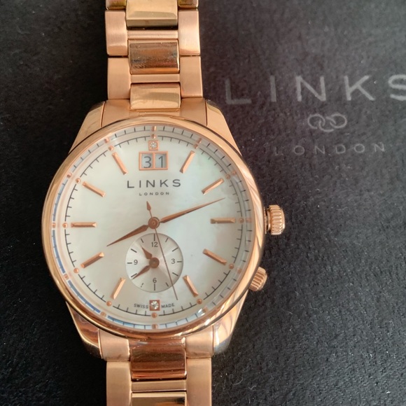 ✨ SOLD ✨ Swiss made Links London Luxury watch - Picture 2 of 2